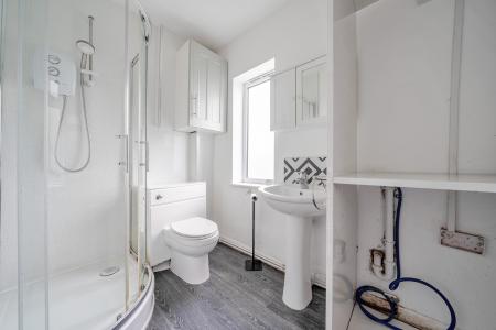 4 bedroom End of terrace house for sale in Harrowby Lane, Grantham, NG31