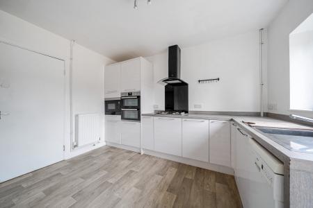 4 bedroom End of terrace house for sale in Harrowby Lane, Grantham, NG31