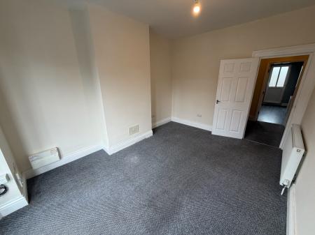 1 bedroom Flat to let in High Street, Lincoln, LN5