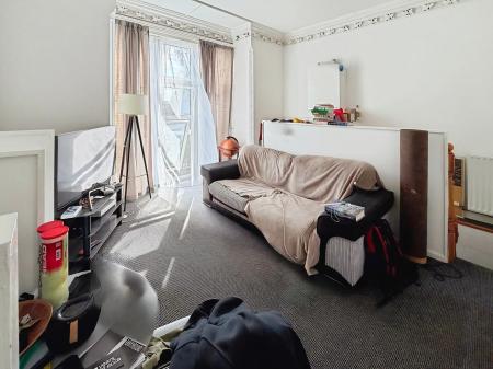 1 bedroom Flat to let in Carholme Road, Lincoln, LN1