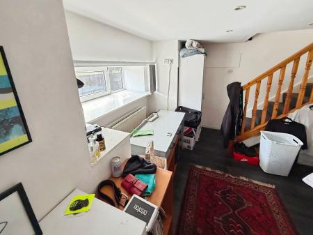 1 bedroom Flat to let in Carholme Road, Lincoln, LN1