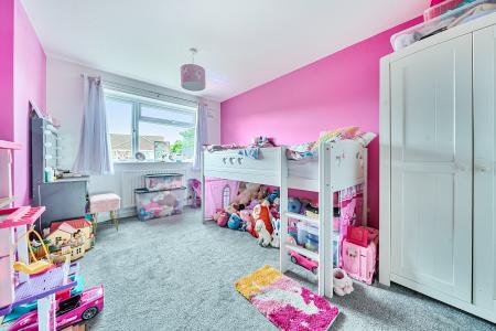 4 bedroom Bungalow for sale in Whelpton Close, Horncastle, LN9