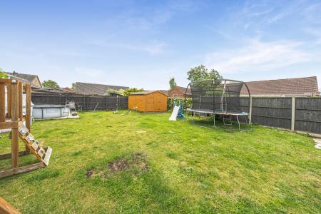 4 bedroom Bungalow for sale in Whelpton Close, Horncastle, LN9