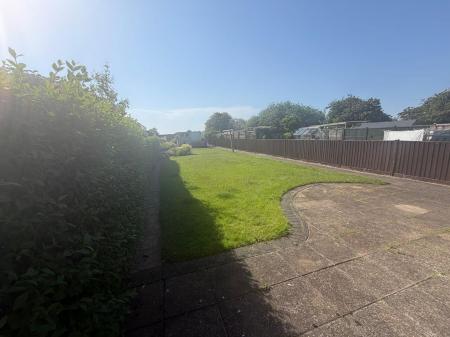 3 bedroom Terraced House to let in Sutton Road, Alford, Alford, LN13