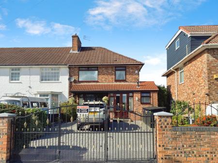3 bedroom End of terrace house for sale in Broad Place, Norris Green, Liverpool, L11