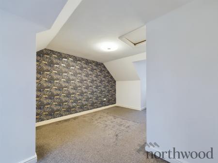 4 bedroom Town house for sale in Carillion Close, Liverpool, L11