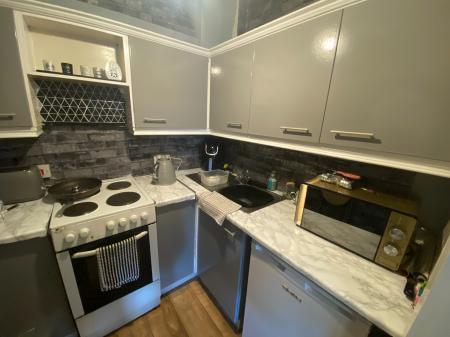3 bedroom Flat for sale in Lisburn Lane, Tuebrook, Liverpool, L13