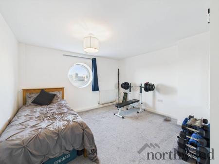 2 bedroom Flat for sale in Royal Quay, City Centre, Liverpool, L3