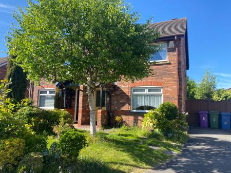 3 bedroom Semi-detached house for sale in Thorley Close, Wavertree, Liverpool, L15