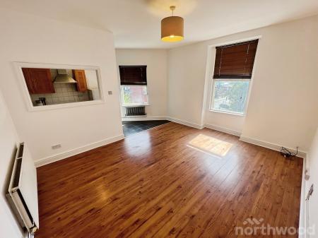 1 bedroom Flat to let in Princes Avenue, Toxteth, Liverpool, L8