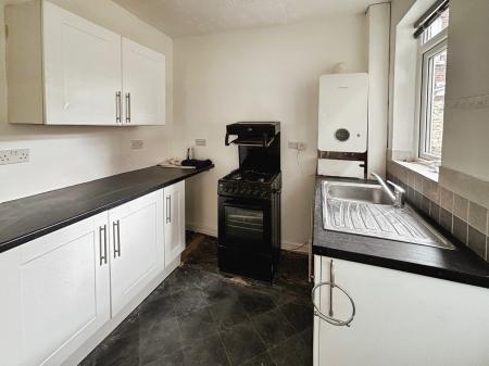 2 bedroom Terraced House to let in Neston Street, Walton, Liverpool, L4