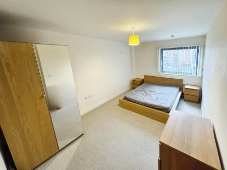 2 bedroom Flat to let in Leeds Street, City Centre, Liverpool, L3