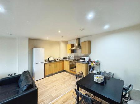 2 bedroom Flat to let in Leeds Street, City Centre, Liverpool, L3