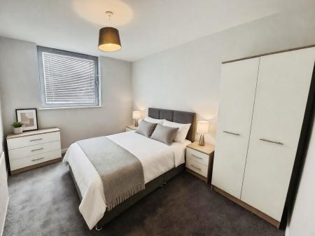 2 bedroom Flat to let in Bispham House, City Centre