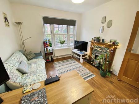 1 bedroom Flat for sale in Bloomfield Green, Aigburth, Liverpool, L17