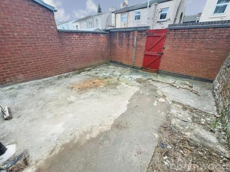 3 bedroom Terraced House to let in Chester Road, Tuebrook, Liverpool