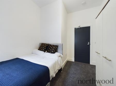 8 bedroom Terraced House for sale in Church Road, Walton, Liverpool, L4