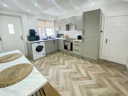 3 bedroom End of terrace house for sale in Ince Avenue, Anfield, Liverpool, L4