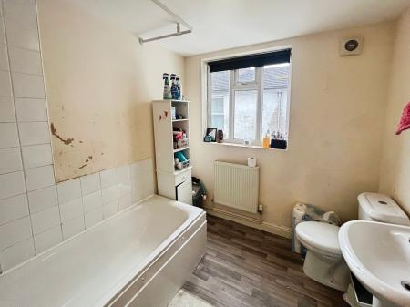 4 bedroom Terraced House for sale in Windsor Road, Tuebrook, Liverpool, L13