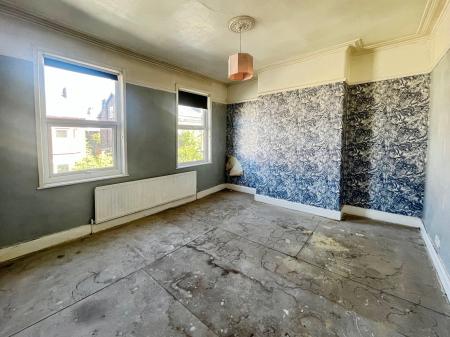 4 bedroom Terraced House for sale in Clifton Road, Anfield, Liverpool, L6