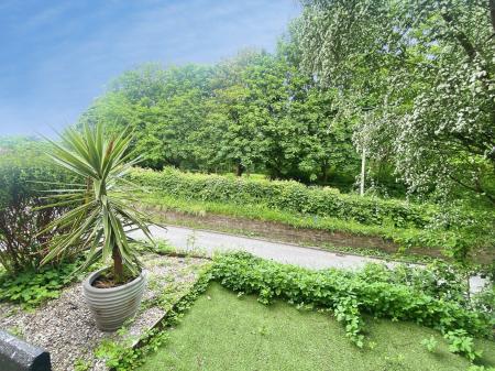 2 bedroom End of terrace house for sale in Holt Lane, Halton, Runcorn, WA7