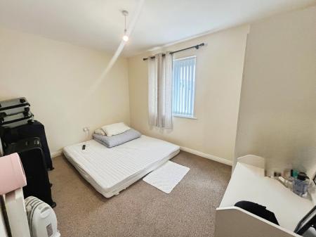 2 bedroom Flat for sale in Alderman Road, Hunts Cross, Liverpool, L24