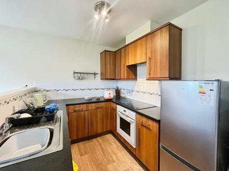 2 bedroom Flat for sale in Alderman Road, Hunts Cross, Liverpool, L24