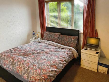 1 bedroom Town house to let in Pinewood Avenue, Croxteth Park, Liverpool, L12