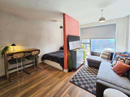 1 bedroom Flat for sale in Wolstenholme Square, City Centre, Liverpool, L1