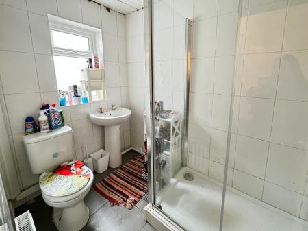 2 bedroom Terraced House for sale in Ismay Street, Walton, Liverpool, L4