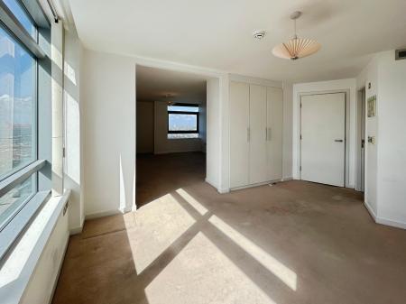 2 bedroom Flat for sale in Beetham Tower, Old Hall Street, City Centre, Liverpool, L3