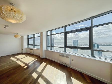 2 bedroom Flat for sale in Beetham Tower, Old Hall Street, City Centre, Liverpool, L3