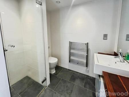 2 bedroom Flat for sale in Beetham Tower, Old Hall Street, City Centre, Liverpool, L3
