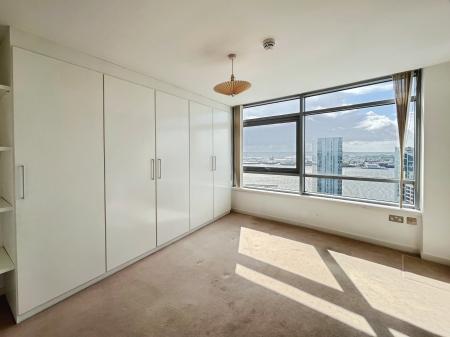 2 bedroom Flat for sale in Beetham Tower, Old Hall Street, City Centre, Liverpool, L3