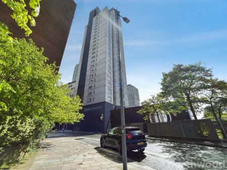 2 bedroom Flat for sale in Beetham Tower, Old Hall Street, City Centre, Liverpool, L3
