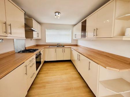 3 bedroom End of terrace house for sale in Stanton Close, Bootle