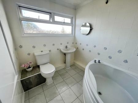 3 bedroom End of terrace house for sale in Stanton Close, Bootle