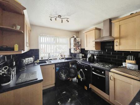 3 bedroom End of terrace house for sale in Maryport Close, Everton, Liverpool, L5