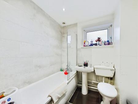 3 bedroom End of terrace house for sale in Whitehaven Road, Everton, Liverpool, L5