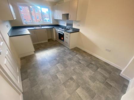 3 bedroom Semi-detached house to let in South Dean Road, Liverpool, L14