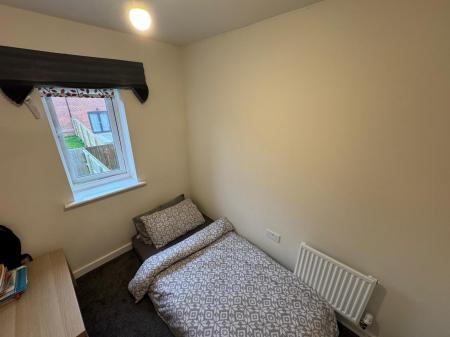 3 bedroom Semi-detached house to let in South Dean Road, Liverpool, L14