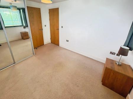 2 bedroom Flat to let in Standish Street, City Centre, Liverpool, L3
