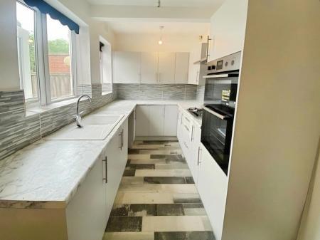 3 bedroom End of terrace house for sale in Hollingbourne Road, Norris Green, Liverpool, L11