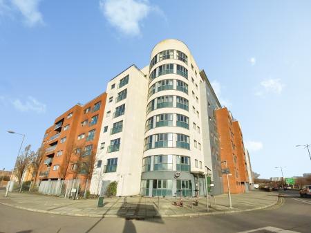 1 bedroom Flat to let in The Reach, Liverpool City Centre
