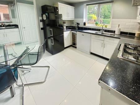 4 bedroom Detached house for sale in Lapwing Close, Liverpool, L12