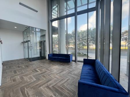 1 bedroom Studio flat to let in The Tower, Dingle, Liverpool, L8