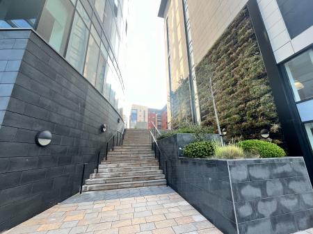 1 bedroom Studio flat to let in The Tower, Dingle, Liverpool, L8