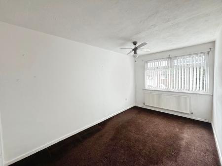 3 bedroom Terraced House to let in Leathers Lane, Halewood, Liverpool, L26