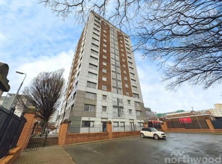 2 bedroom Flat to let in Lace Street, City Centre, Liverpool, L3