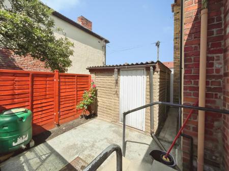 2 bedroom End of terrace house for sale in Tilston Road, Walton, Liverpool, L9